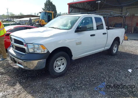 2018 Ram 1500 Tradesman 4X4 6'4 Box z USA, uszkodzony, nr VIN 1C6RR7FG4JS328304